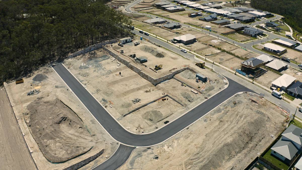 Aerial of Holmview Estate under construction
